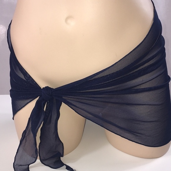 Zuliana Short Sarong Made in USA - Picture 5 of 5